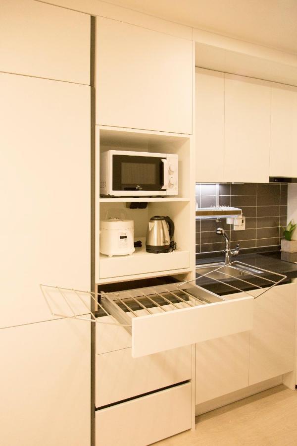 Celebstay Songdo Halla Western Park Yeonsu Bagian luar foto